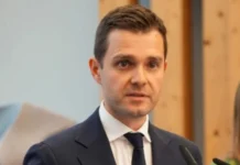 Ambassadorial posts filled primarily with professional diplomats, says FM Mucunski